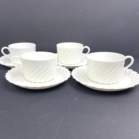 Set of 4 Haviland Limoges Cups & Saucers White Scalloped Swirl Porcelain France - Picture 1 of 12